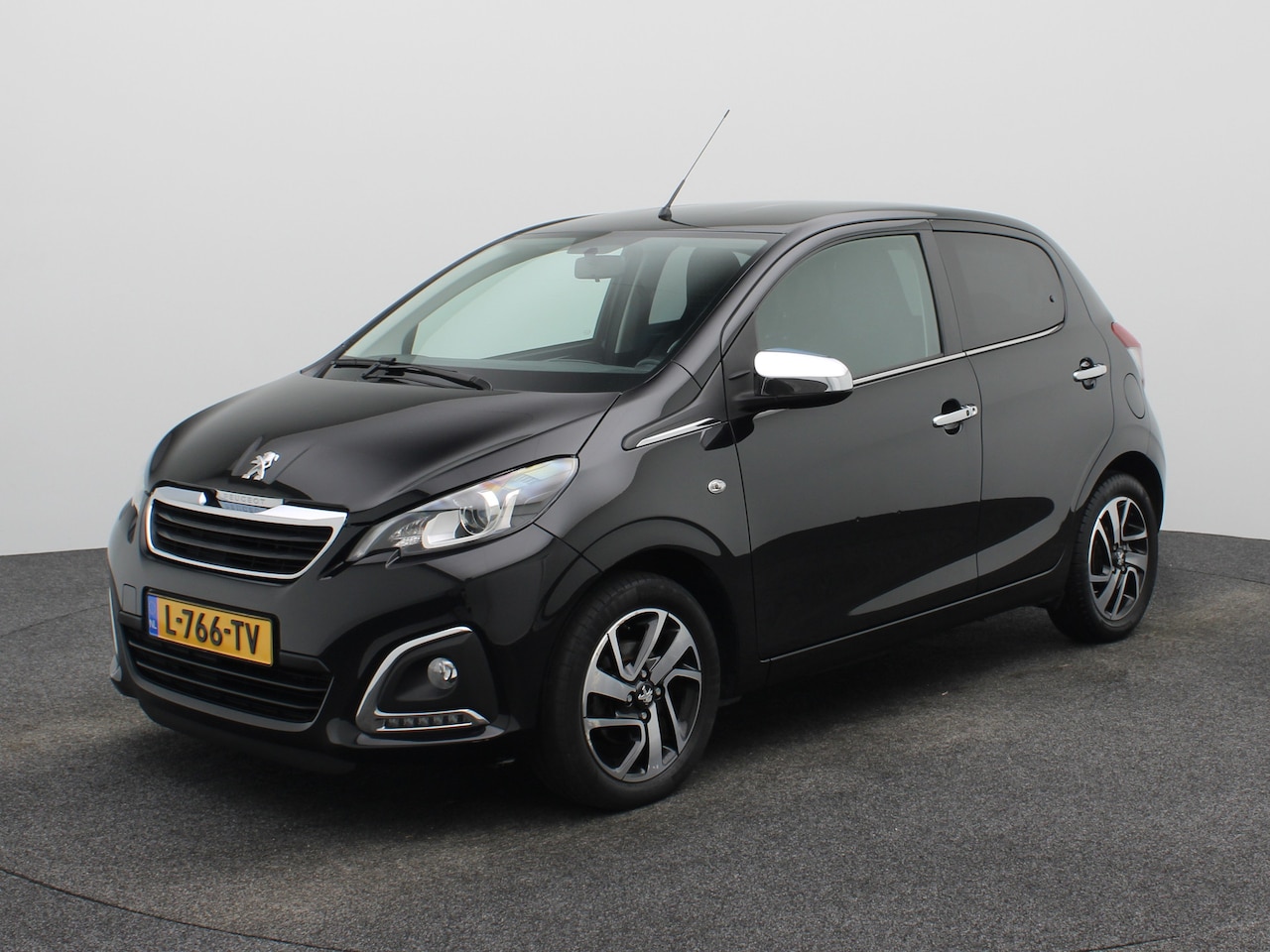 Peugeot 108 - 1.0 e-VTi Allure | Carplay | Keyless | Clima | Camera |15" Velgen | - AutoWereld.nl