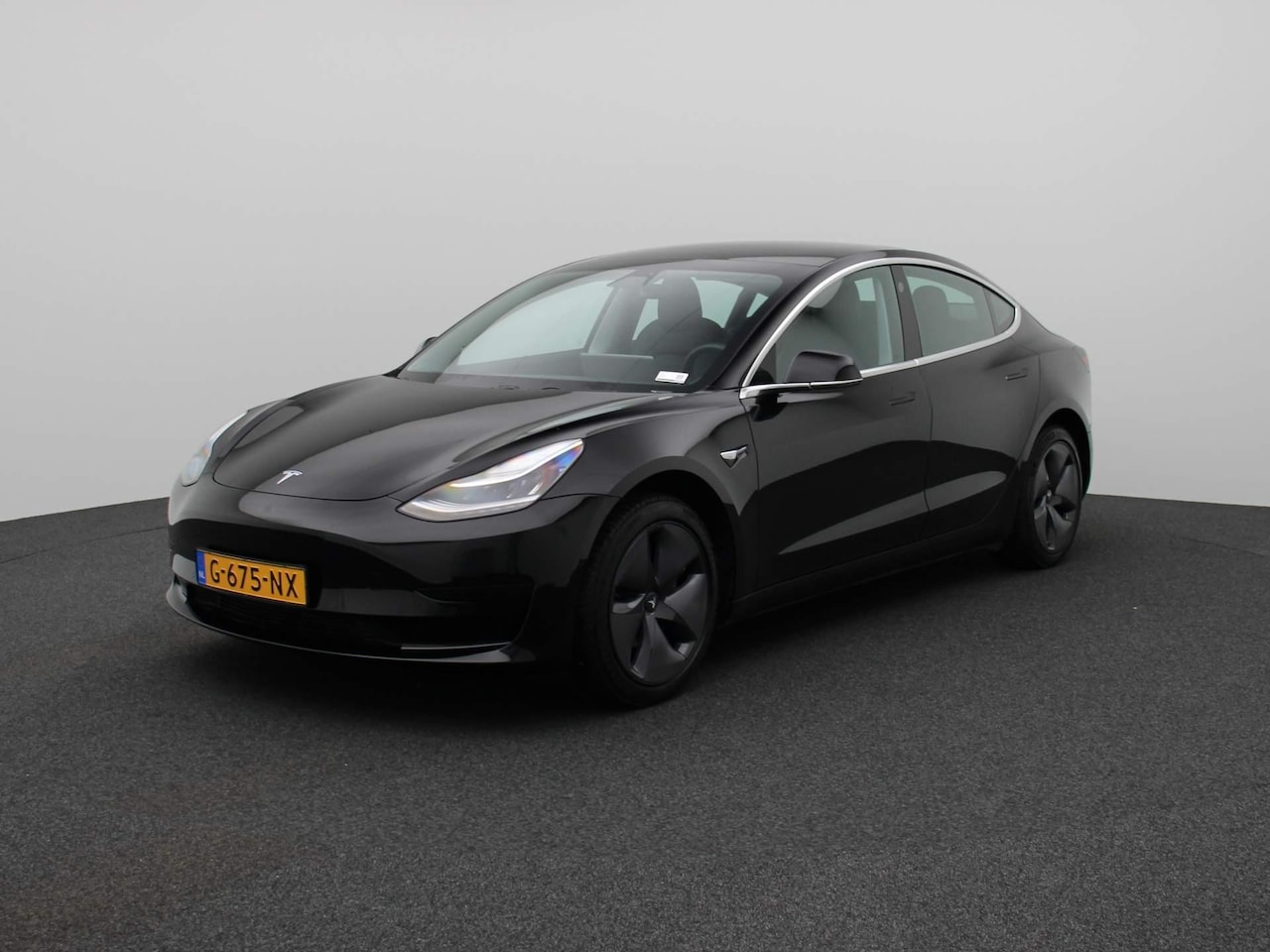Tesla Model 3 - Standard RWD Plus 60 kWh Tesla Model 3 Standard RWD Plus | Lederen Bekleding | Navigatie | - AutoWereld.nl