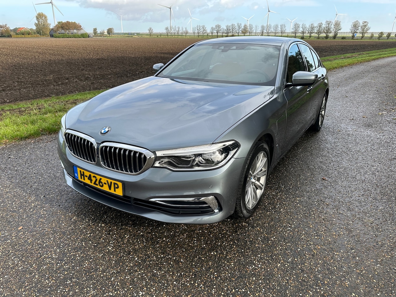 BMW 5-serie - 530e iPerformance eDrive Edition Luxury Line - AutoWereld.nl
