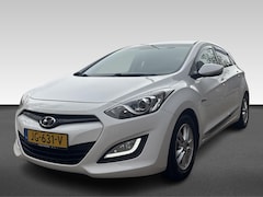 Hyundai i30 - 1.6 GDI i-Motion Plus | Airco | Bluetooth telefoonvoorbereiding | Centrale deurvergrendeli