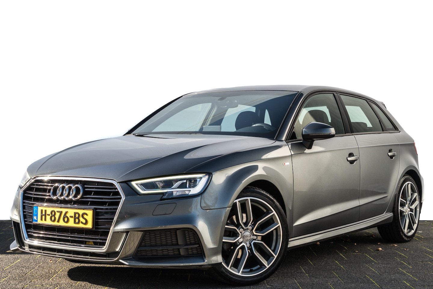 Audi A3 Sportback - 35 TFSi Sport S-Line S-Tronic | Virtual Cockpit | LED | Org. NL | Sportstoelen | Carplay - AutoWereld.nl