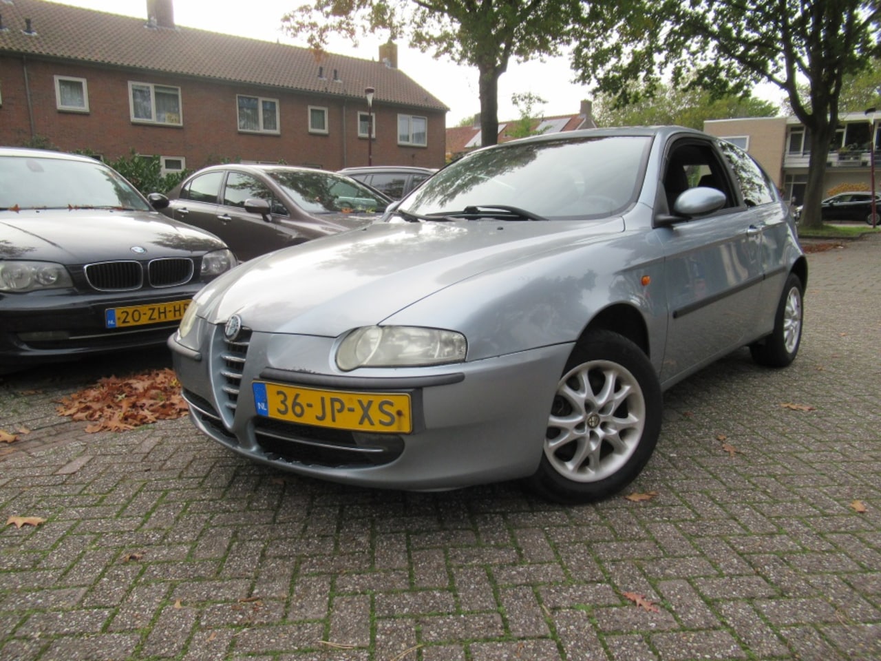 Alfa Romeo 147 - 1.6 TS Distinctive NW Beurt+APK RIJKLAAR! - AutoWereld.nl