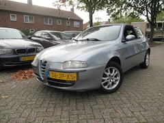 Alfa Romeo 147 - 1.6 TS Distinctive NW Beurt+APK RIJKLAAR