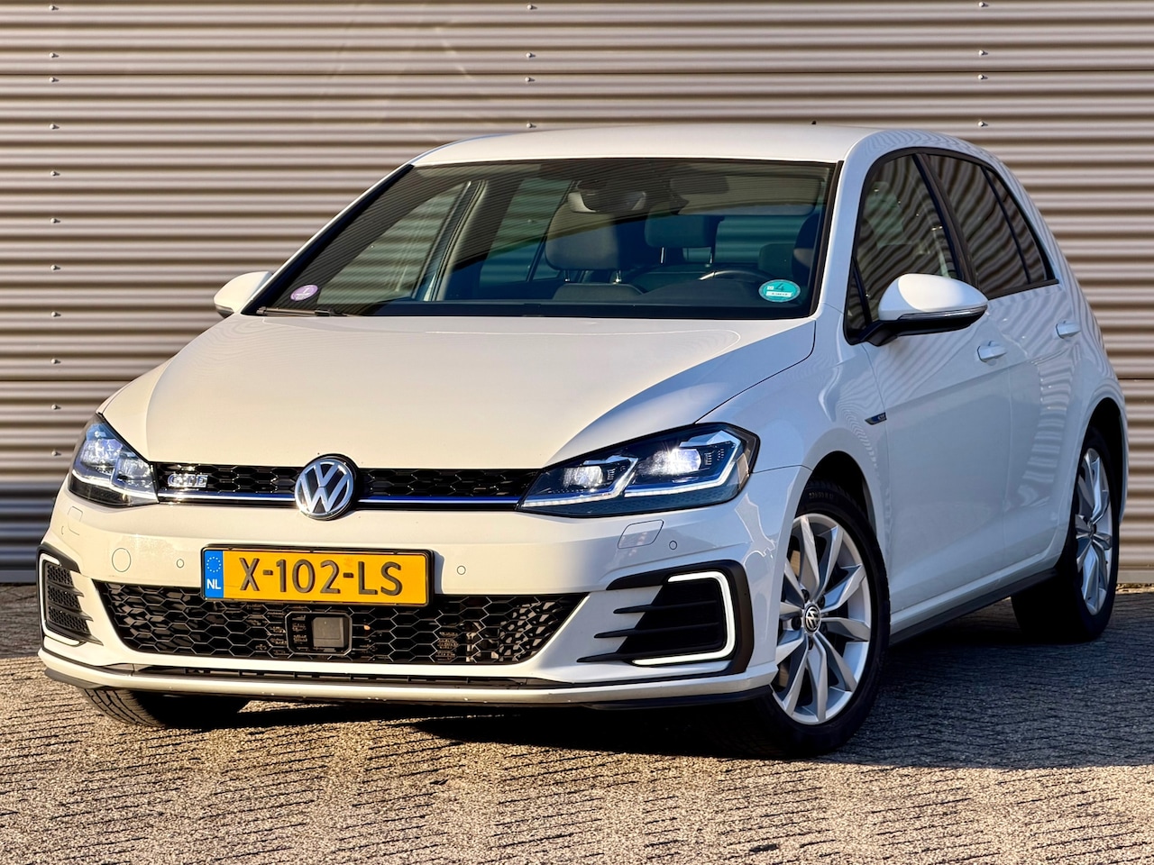 Volkswagen Golf - 1.4 TSI PHEV GTE | Trekhaak | Virtual Cockpit | Camera | Matrix LED | Winter Pakket | Deal - AutoWereld.nl