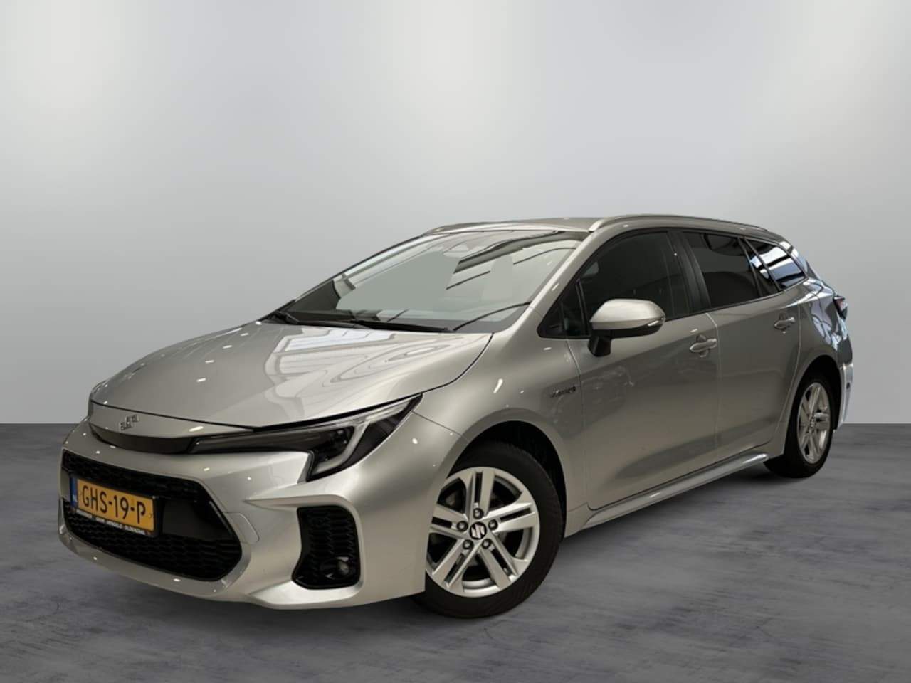 Toyota Corolla Touring Sports - 140 Dynamic [ Keyless I Carplay & Android I Camera I Dealer OH ] - AutoWereld.nl