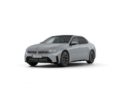 BMW i3 - 50 xDrive First Edition M Sport | Innovation Pack | Trekhaak | Panoramadak | Parking Assis