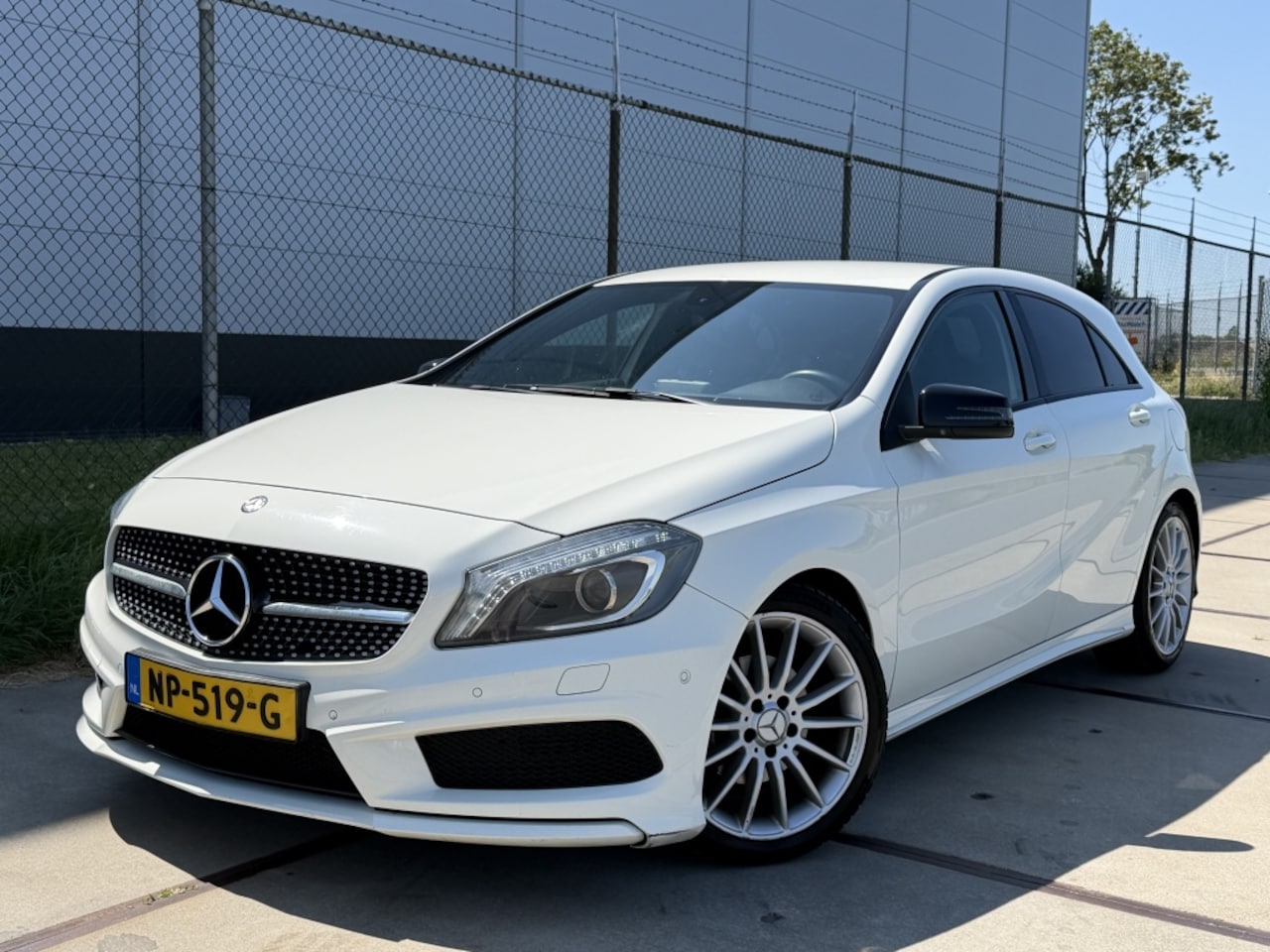 Mercedes-Benz A-klasse - 200 CDI 136PK AMG / Camera / Alcantara / Carbon / 2013 - AutoWereld.nl