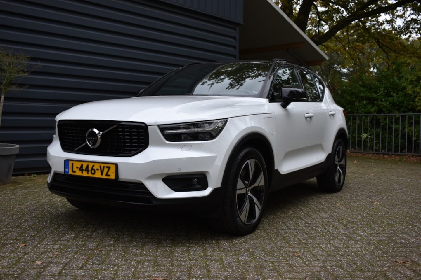 Volvo XC40 - VOLVO XC40 RECHARGE P8 AWD RDES!!! AUTOMAAT!!! 22.894 EURO!!! - AutoWereld.nl