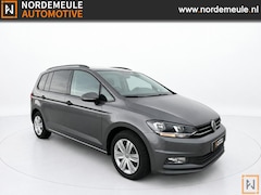 Volkswagen Touran - 1.6 TDI SCR Highline 7P, Pano, ACC, Navi