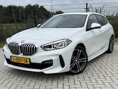 BMW 1-serie - 116i High Executive M-Sport| PANO | Sport-/Schaalstoelen| M pakket | Carplay |
