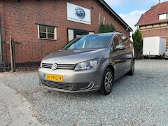 Volkswagen Touran - 1.2 TSI Comfortline BlueMotion ( Climate controle + Trekhaak + Cruise controle )