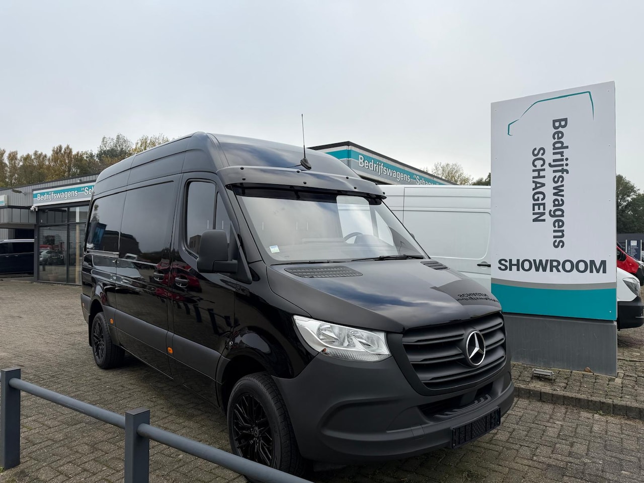 Mercedes-Benz Sprinter - 316 CDI L2H2 Euro 6 | 3.5T Trekhaak | Mbux Carplay | Airco | Leder - AutoWereld.nl