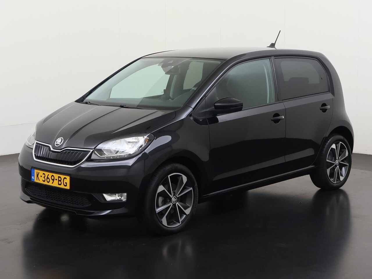 Skoda Citigo e-iV - EV Style | Stoelverwarming | Parkeersensor | App-Connect | Zondag Open! - AutoWereld.nl