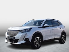 Peugeot 2008 - 1.2 PureTech Blue Lease Allure | 100 PK | NAVI | TREKHAAK | PARKEERSENSOREN MET CAMERA | C