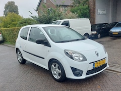 Renault Twingo - 1.2-16V Authentique, 5e versnelling defect, Loop Sloop EXPORT
