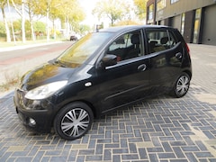 Hyundai i10 - 1.25i Dynamic Cool 77PK AIRCO GARANTIE