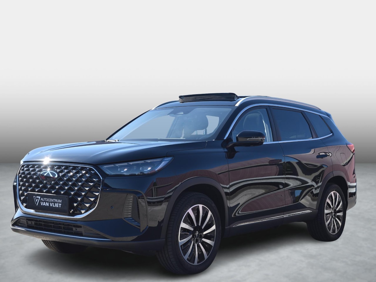Chery Tiggo 8 - 1.5TGDI PHEV UNIQUE | 278 PK | AUTOMAAT | 7 ZITPLAATSEN | SCHUIF / KANTELDAK | MEEST LUXE! - AutoWereld.nl