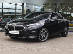 BMW 2-serie Gran Coupé - 218i Sport Line Automaat / Sportstoelen / Cruise Control / PDC / Live Cockpit Professional