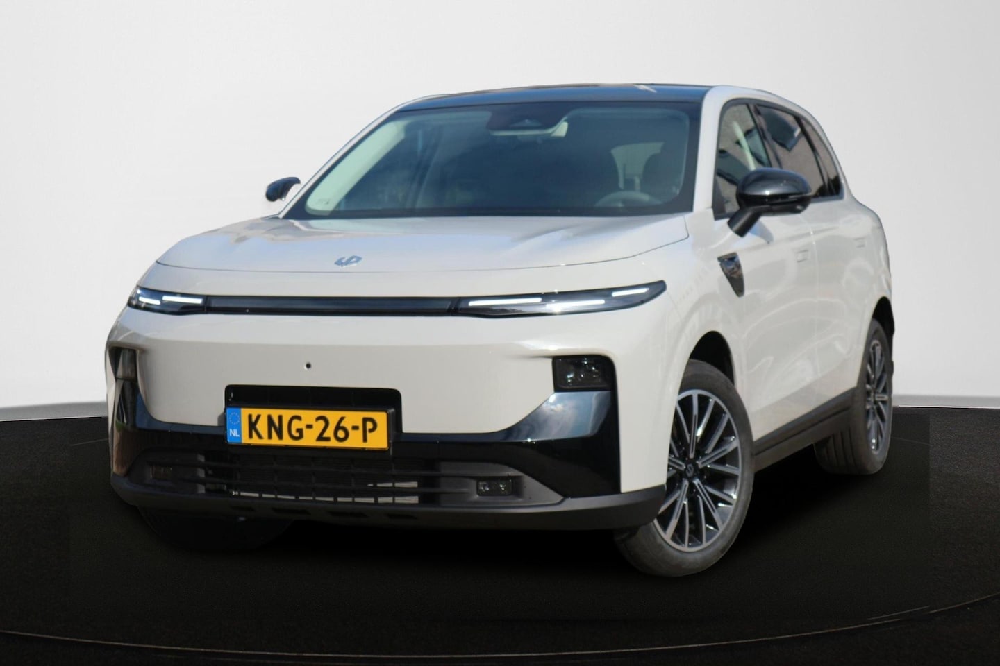 Leapmotor B10 - Design Hybrid EV 18.8 kWh Design Hybrid EV 18.8 kWh - AutoWereld.nl