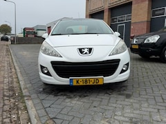 Peugeot 207 - 1.4 XR PANORAMADAK | AIRCO | NIEUWE APK