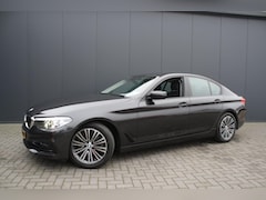 BMW 5-serie - 520i Executive Edition - NAVIGATIE - TREKHAAK - LED - 1e EIGENAAR