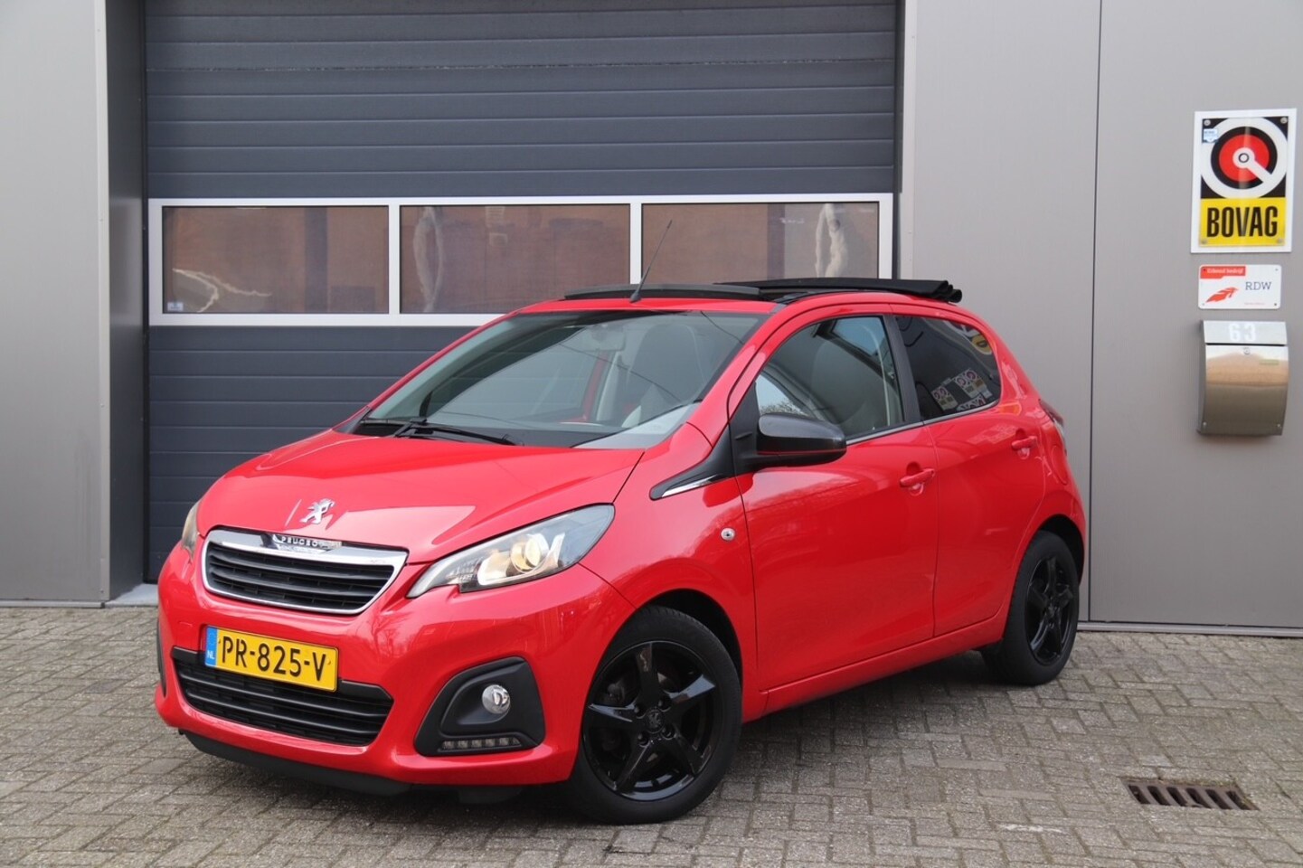 Peugeot 108 - 1.0 e-VTi Active TOP! Cabriotop, Bluetooth, Airco - AutoWereld.nl