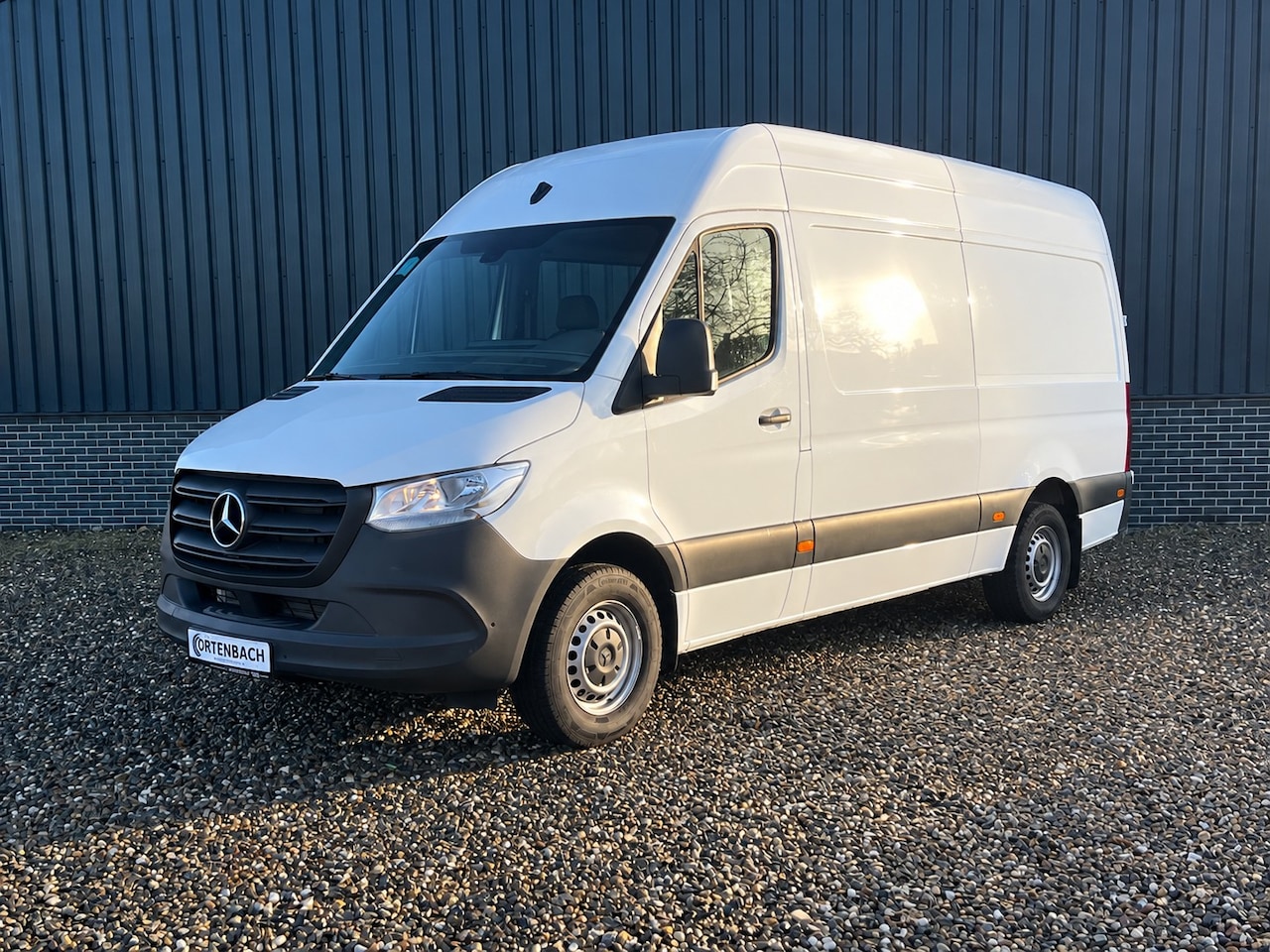 Mercedes-Benz Sprinter - 315 1.9 CDI L2H2 | DAB | Cruise control | Camera | - AutoWereld.nl