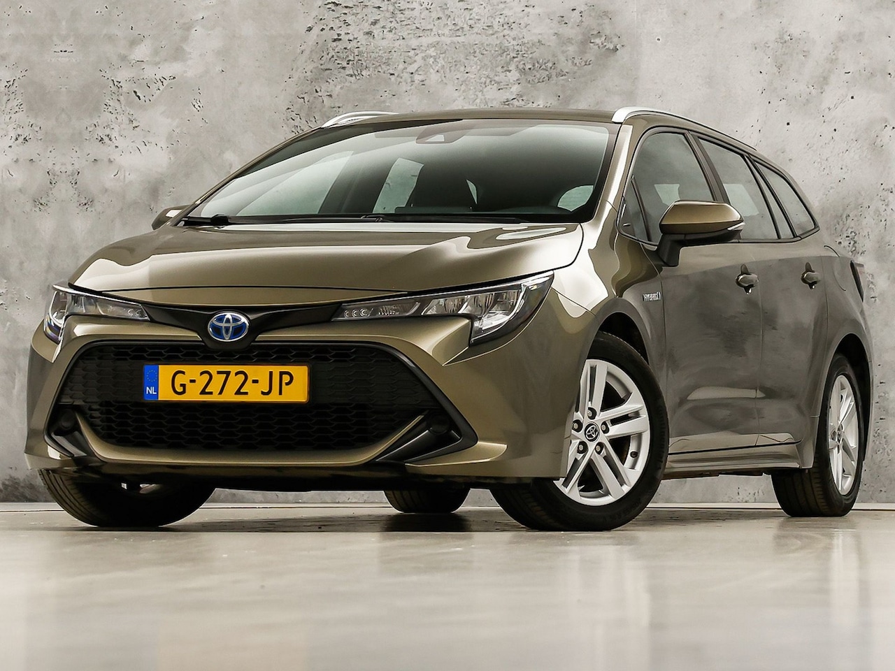 Toyota Corolla - 1.8 hybrid Sport Automaat (CAMERA, TREKHAAK, LM VELGEN, SPORTSTOELEN, ADAPTIVE CRUISE, LAN - AutoWereld.nl