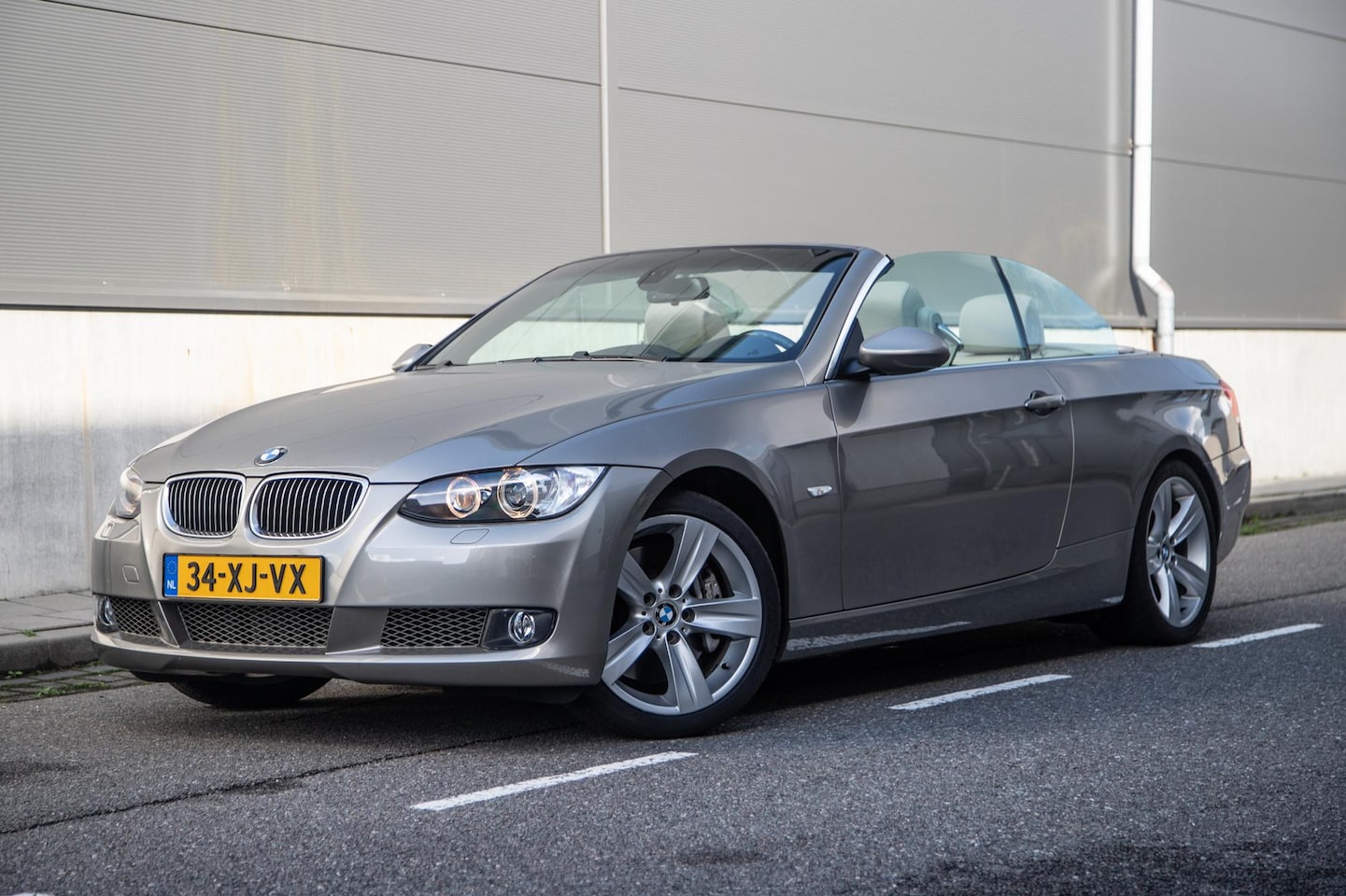 BMW 3-serie Cabrio - 335i High Executive | 83.000KM | 6-bak | Orig. NL | 2e Eig. | Perfecte Staat - AutoWereld.nl