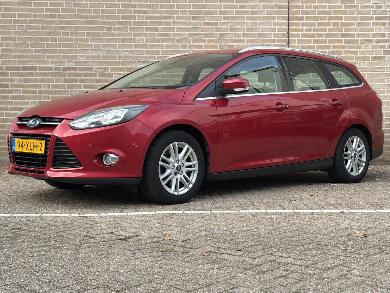 Ford Focus Wagon - 1.6 EcoBoost Lease Titanium 1.6 EcoBoost Lease Titanium - AutoWereld.nl