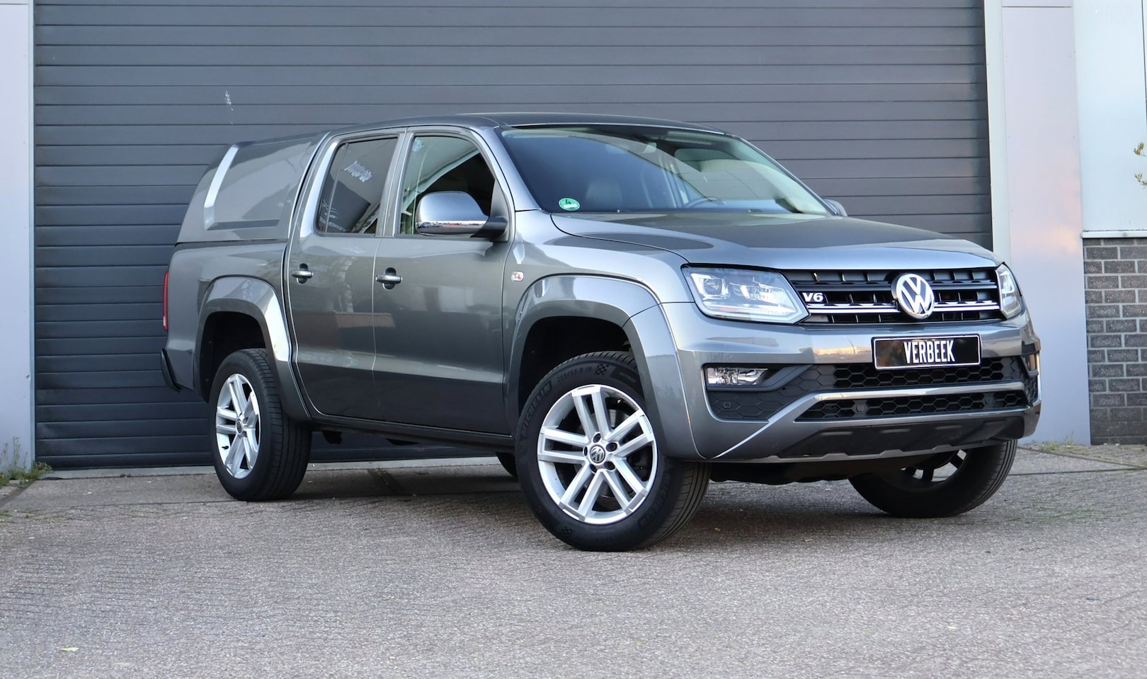 Volkswagen Amarok - 3.0 TDI Plus Cab Comfortline Leder/Luxe/Navi/Xenon - AutoWereld.nl