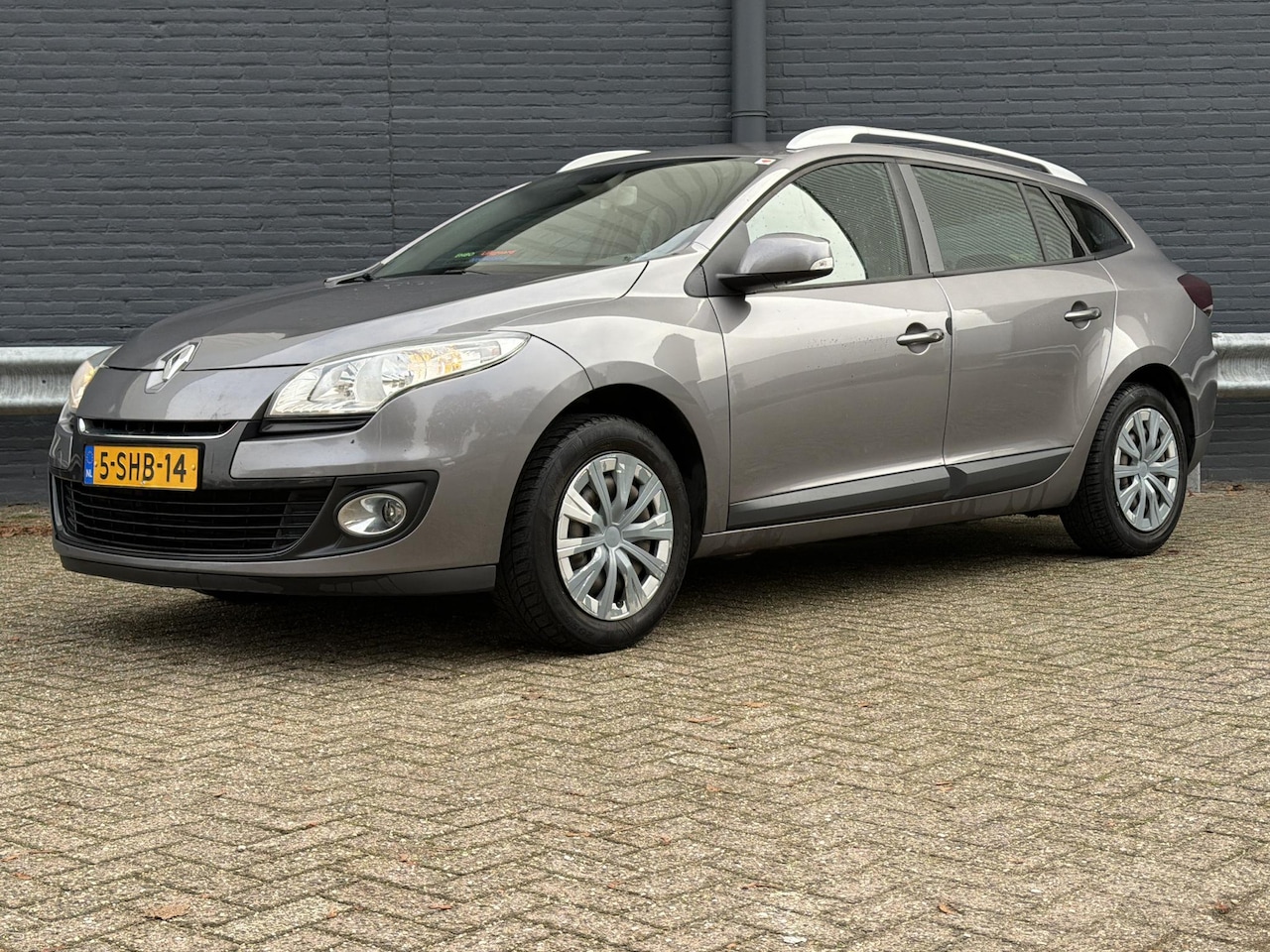 Renault Mégane Estate - 1.2 TCe Expression 1.2 TCe Expression - AutoWereld.nl
