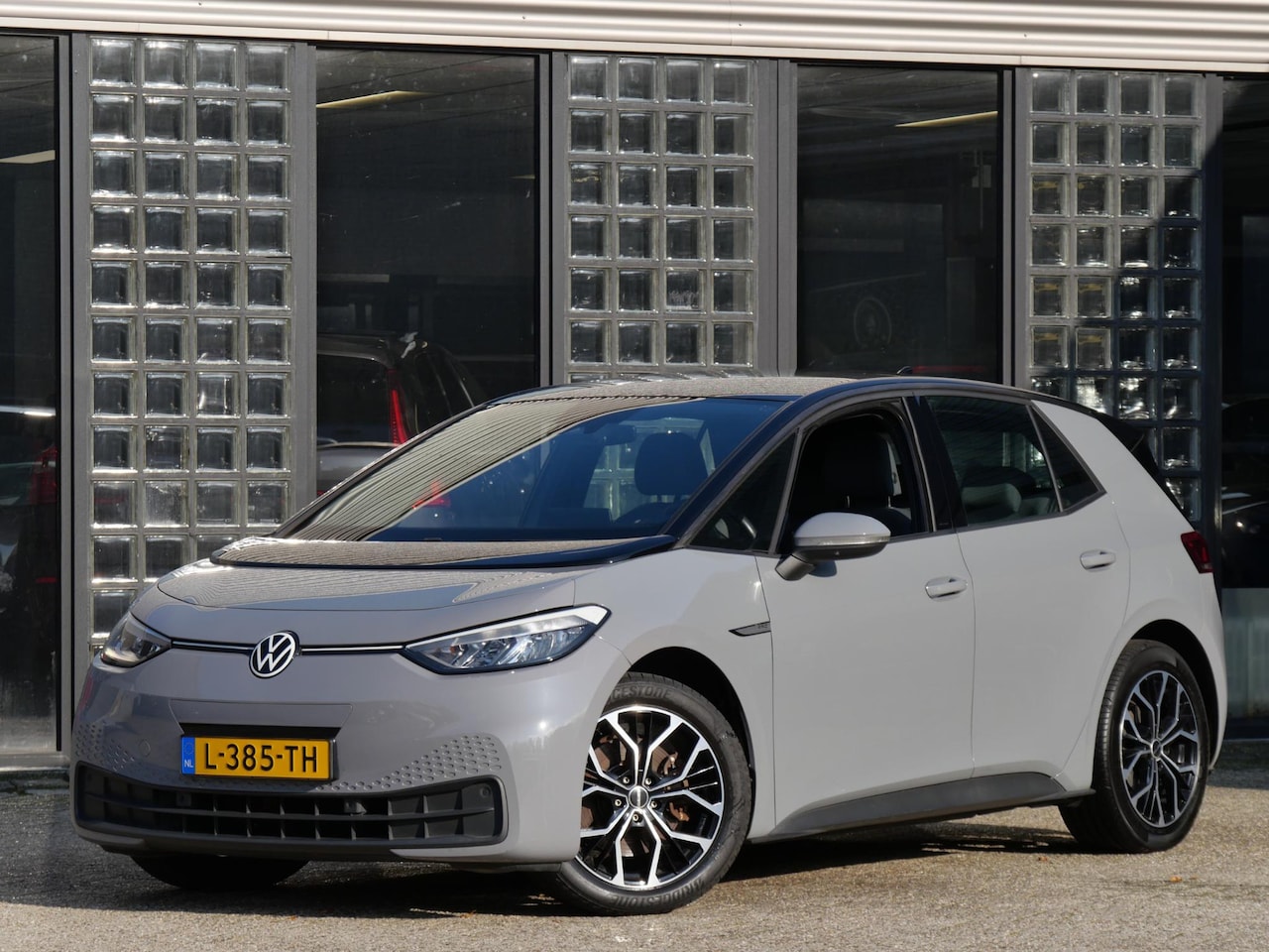 Volkswagen ID.3 - 58kWh PRO/ MOONSTONE GREY/ NL-AUTO/ SOH 92% - AutoWereld.nl