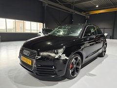 Audi A1 - 1.4 TFSI 119g. Attraction Pro Line Business Automaat
