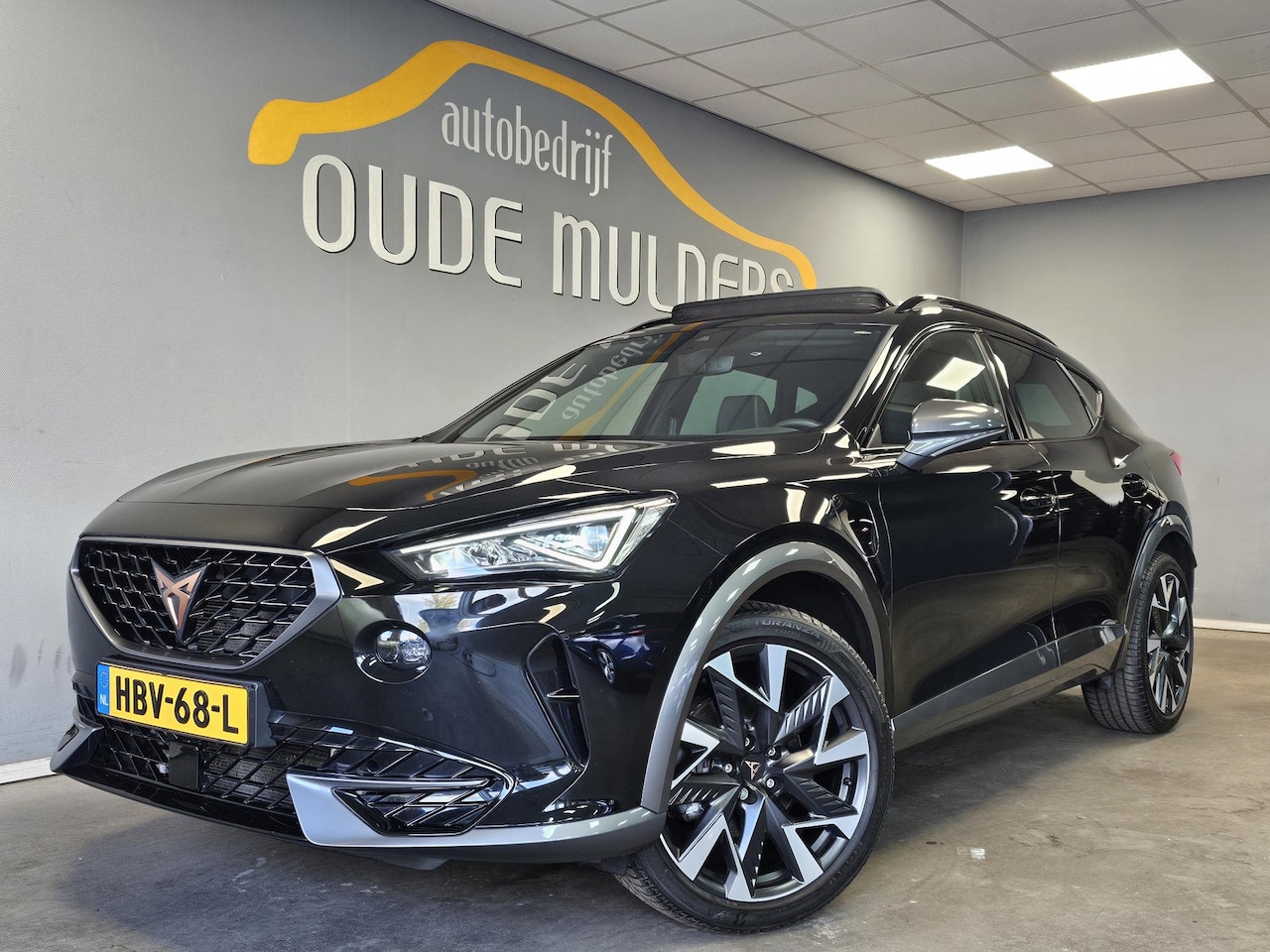 CUPRA Formentor - 1.4 e-Hybrid 204PK | Camera | Panoramadak | Trekhaak | Stoelverwarming | Carplay | - AutoWereld.nl