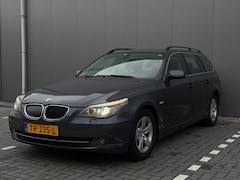 BMW 5-serie Touring - 523i High Executive | APK 11-04-2027 | Panoramadak | Leder elektrische stoelen | Xenon | B