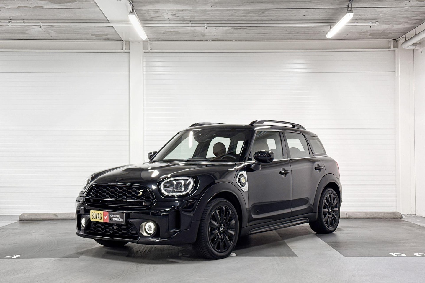 MINI Countryman - Cooper S E ALL4 MINI Yours | Achteruitrijcamera | Apple Carplay | Comfort Access - AutoWereld.nl