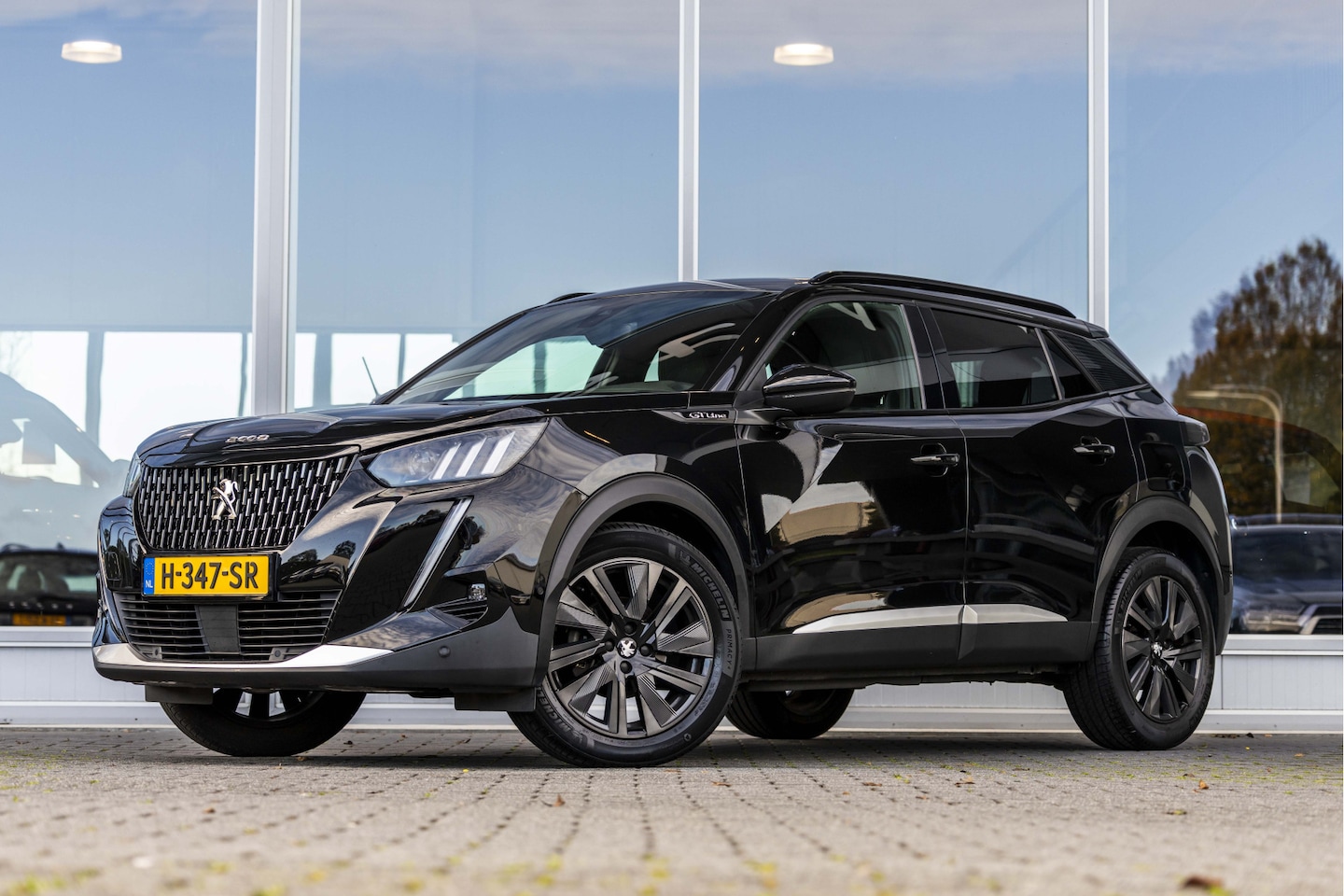 Peugeot 2008 - 1.2 PureTech GT-Line | NL Auto | Carplay | Camera - AutoWereld.nl