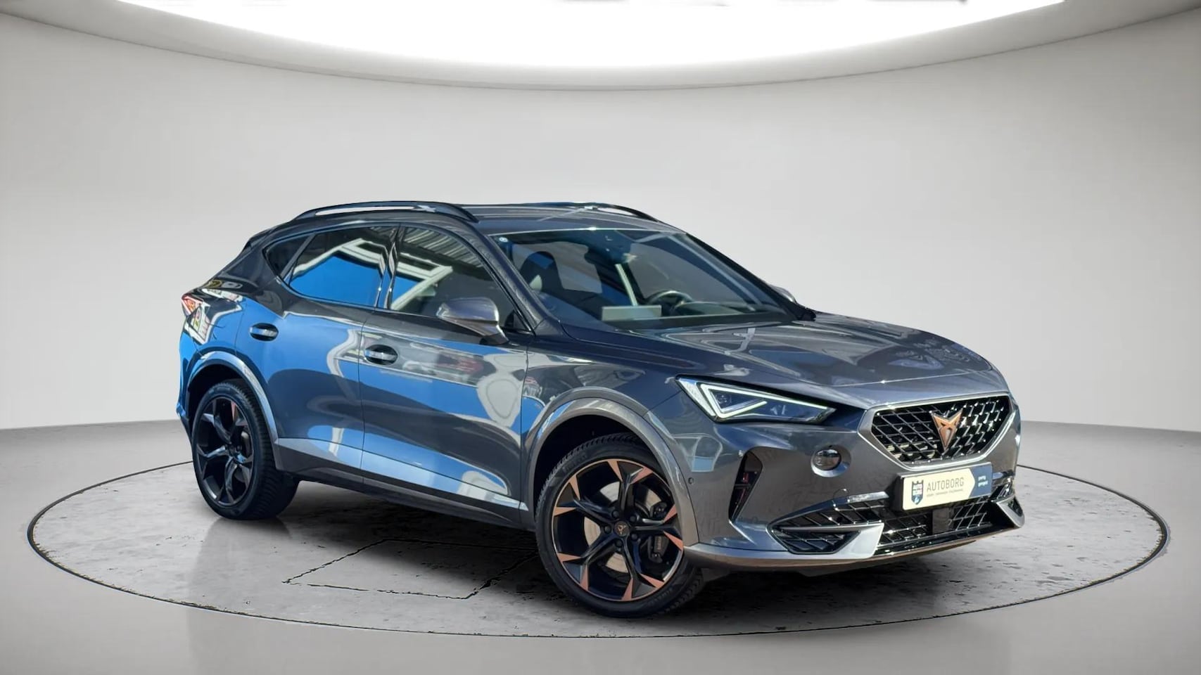 CUPRA Formentor - 1.4 e-Hybrid VZ Tribe Edition Gratis Afleverpakket! | SOH 98% | Stoelverwarming | Achterui - AutoWereld.nl