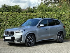 BMW X1 - xDrive25e | M-Sport | Camera | Elek. Trekhaak | Getint Glas | Stoelverw