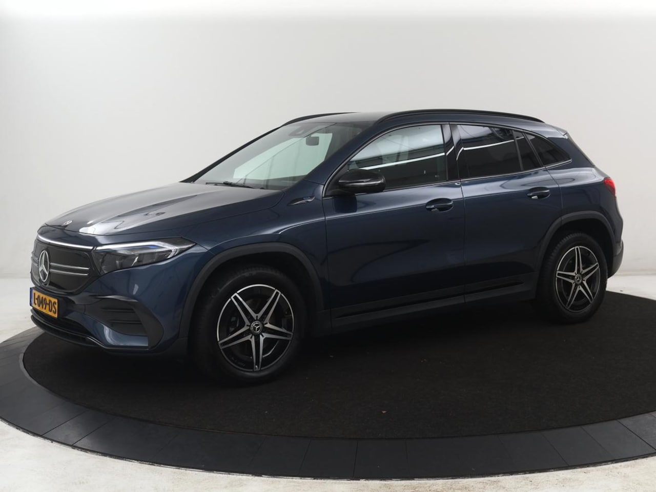 Mercedes-Benz EQA - 250 Business Solution AMG 67 kWh | SOH 95,2% | Leder/alcantara | Cruise control | Stoelver - AutoWereld.nl