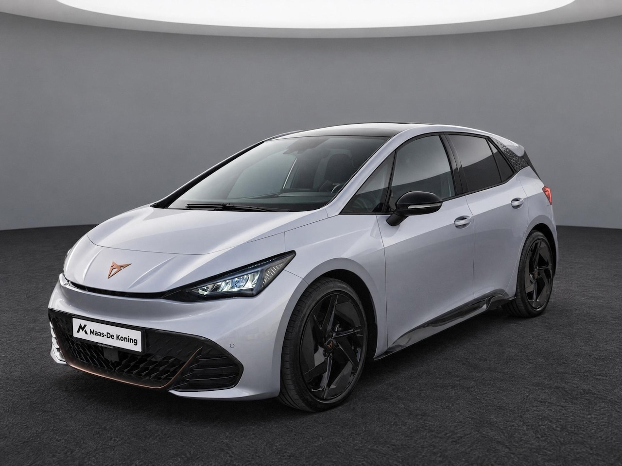 CUPRA Born - Business 62 kWh 150kW/204PK · Panoramadak · Apple/Android Car Play · Parkeersensoren · Stu - AutoWereld.nl