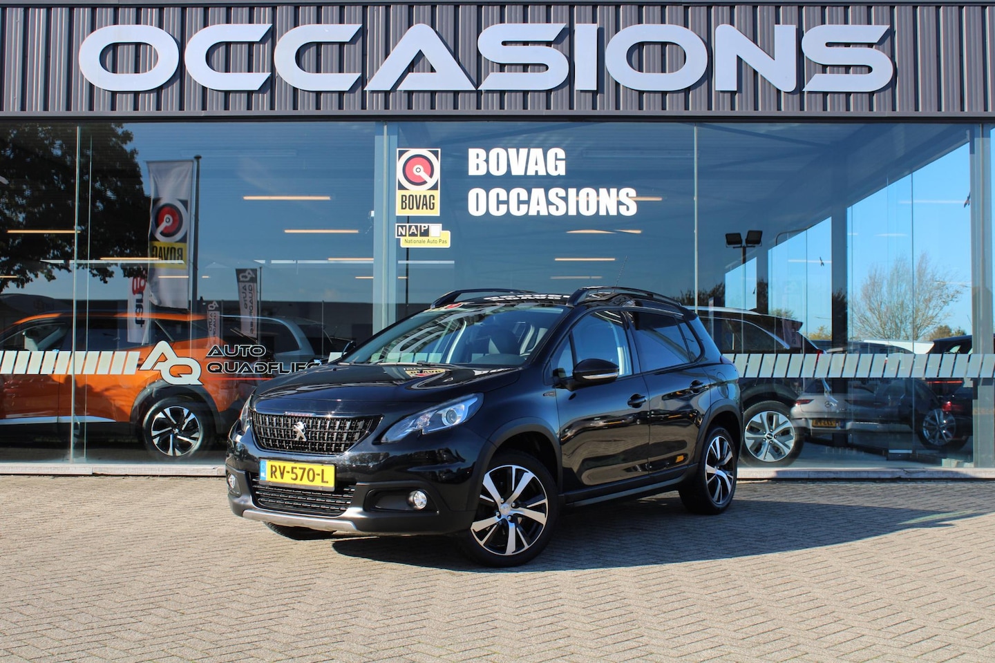 Peugeot 2008 - 1.2 PureTech GT-Line 1.2 PureTech GT-line - AutoWereld.nl