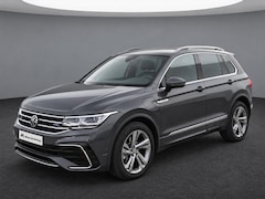 Volkswagen Tiguan - 1.4 TSIeHybrid 180kW/245PK R-Line · Camera · Navigatie · Trekhaak · Apple/Android Car Play