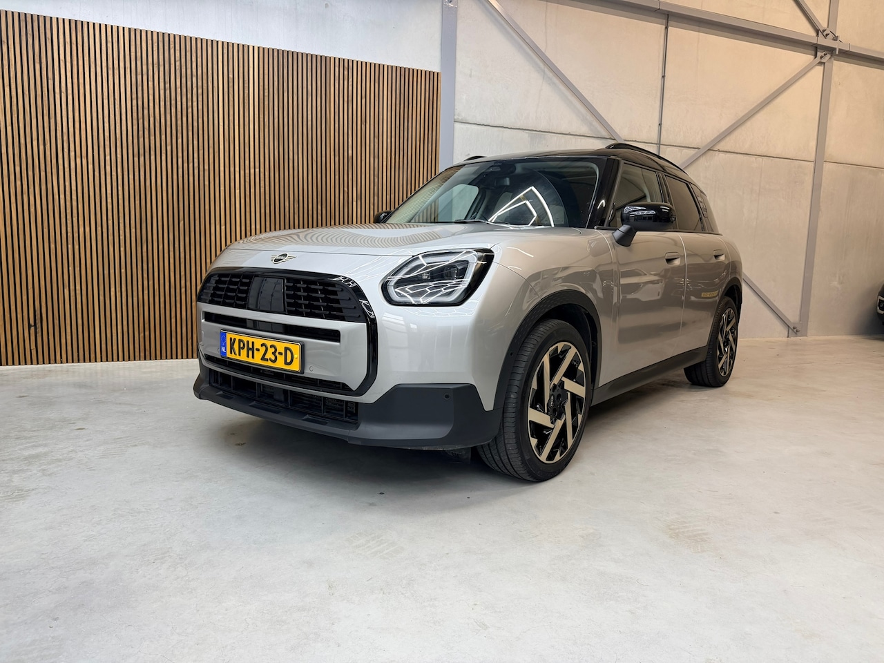 MINI Countryman - 1.5 C Favoured S - AutoWereld.nl