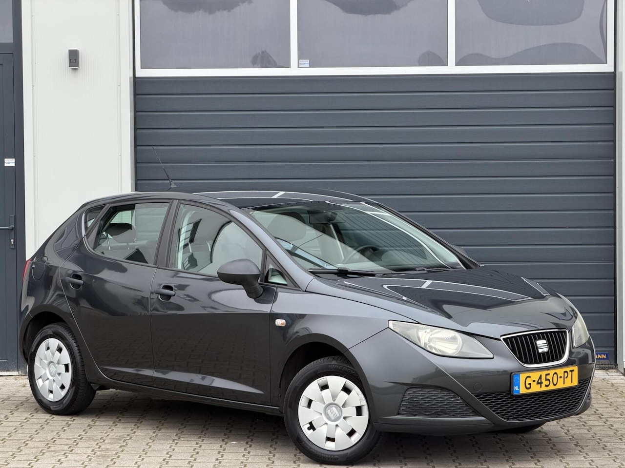 SEAT Ibiza - 1.2 Beat / 5 deuren / Bluetooth / Keurig - AutoWereld.nl