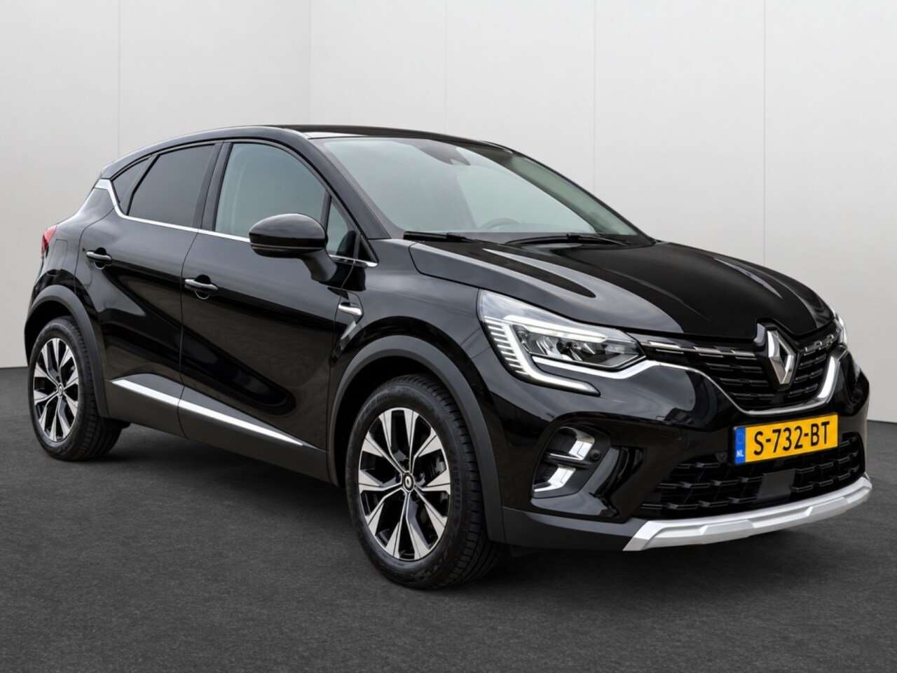 Renault Captur - 1.0 TCe Bi-Fuel Zen | 9,3* Navigatie scherm | Cruise Control | Climate Control | Apple Car - AutoWereld.nl