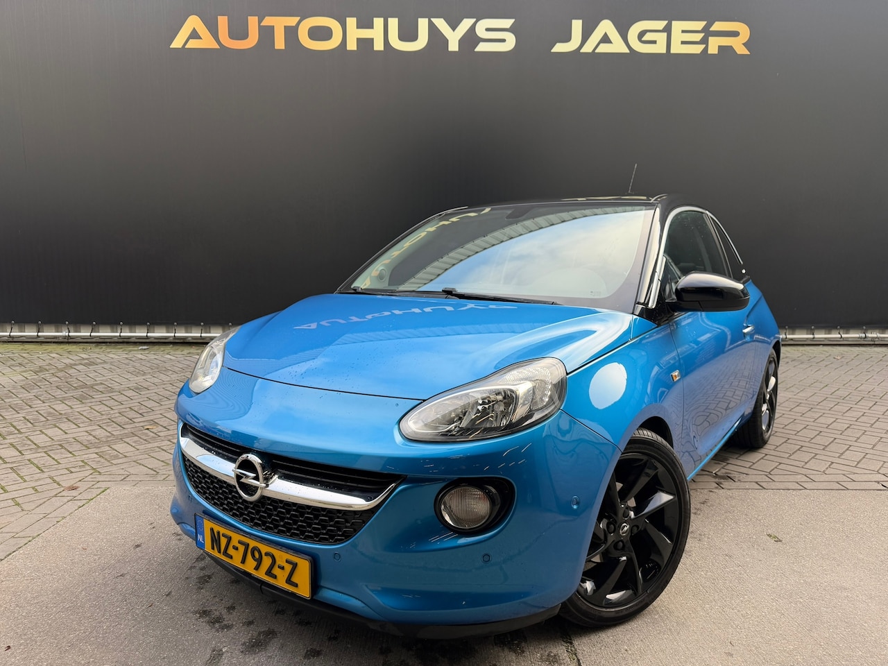 Opel ADAM - 1.4 Bi-Fuel Unlimited Automaat Panorama Stoel Stuurverwarming Leer Sensoren - AutoWereld.nl