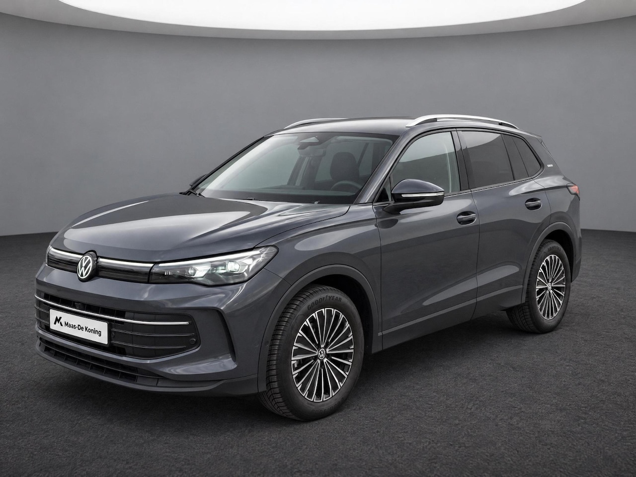 Volkswagen Tiguan - 1.5eTSI/150PK Energy · Trekhaak · Navigatie · 360°Camera + Parkeersensoren · Stoelverwarmi - AutoWereld.nl