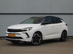 Opel Grandland - 1.6 Turbo Plug-In Hybrid Ultimate | 360 Cam | Adap. Cruise C. | Keyless | Winterpakket | E